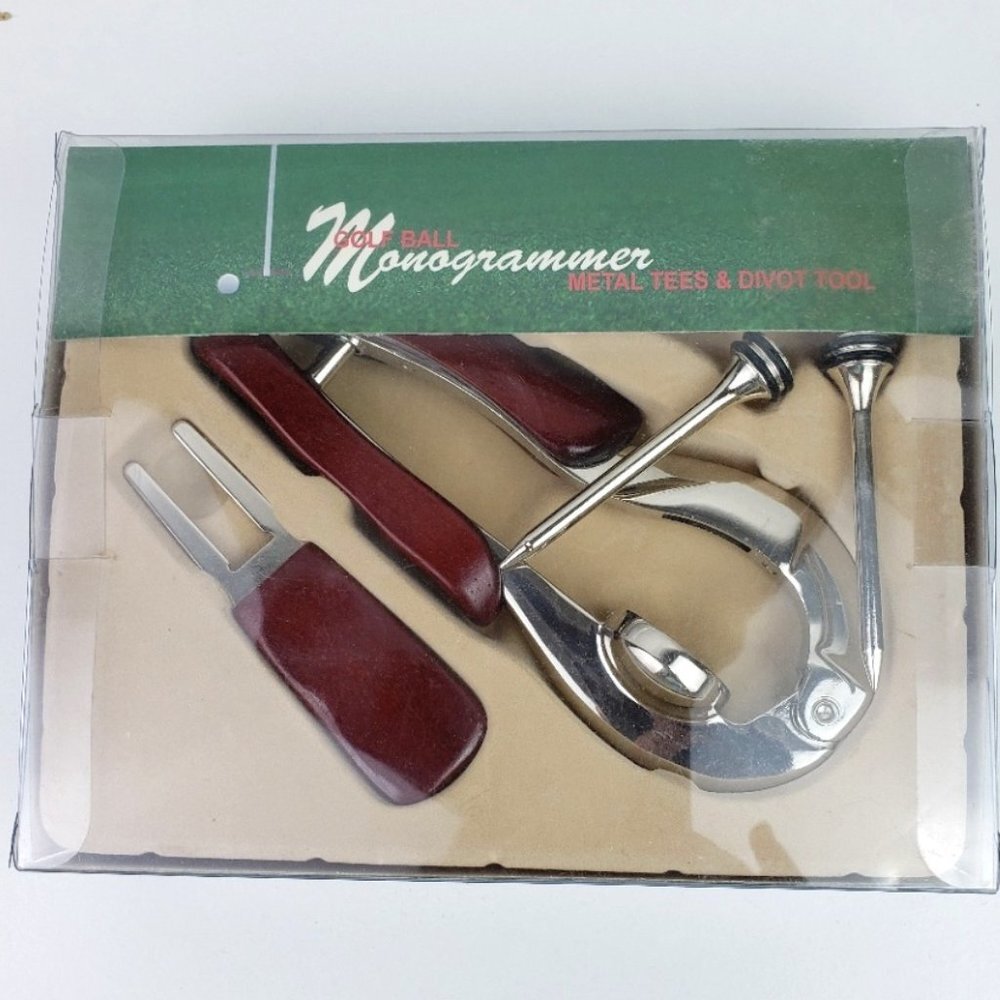 Milson & Louis Golf Ball Monogrammer NWT